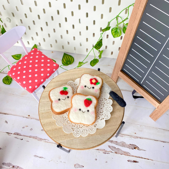 Bread Toast Fridge Magnet - Assorted toppings