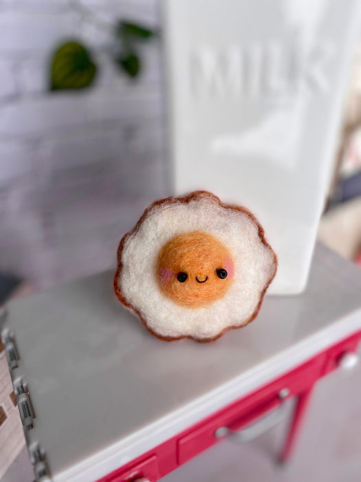 Sunny side up egg Magnet